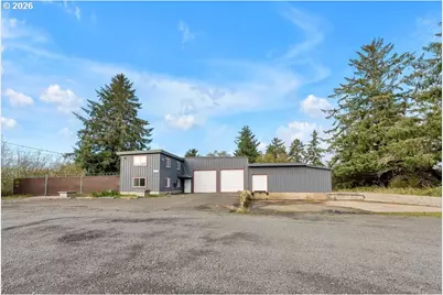 1425 SE 9th St, Warrenton, OR 97146 - Photo 4