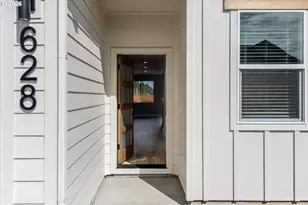 628 SE 34th St, Battle Ground, WA 98604 - Photo 4