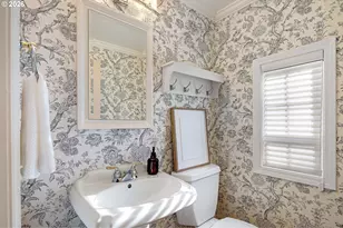 653 Brookside Dr, Eugene, OR 97405 - Photo 26