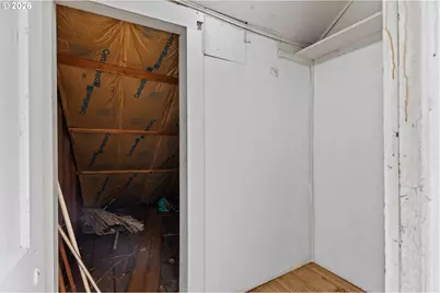 190 E 3rd St, Coquille, OR 97423 - Photo 36
