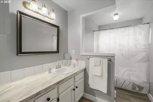 1829 SW 17th St, Gresham, OR 97080 - Photo 16