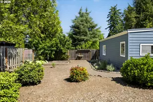 11207 SW 53rd Ave, Portland, OR 97219 - Photo 40