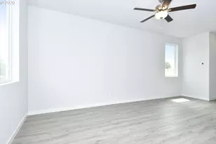 749 NE 13th St, Battle Ground, WA 98604 - Photo 10