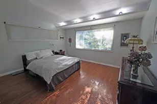 842 NE 113th Ave, Portland, OR 97220 - Photo 8