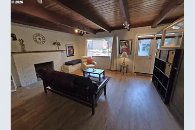 842 NE 113th Ave, Portland, OR 97220 - Photo 18