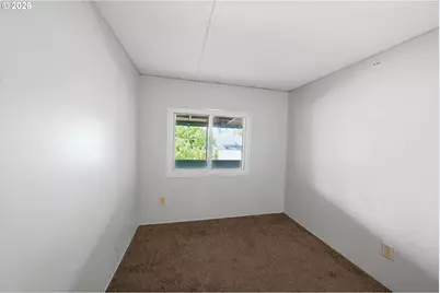 10882 Oak St, Donald, OR 97020 - Photo 12