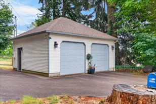 935 Springhill Dr, Albany, OR 97321 - Photo 44