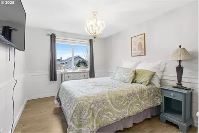 353 72nd St, Springfield, OR 97478 - Photo 24