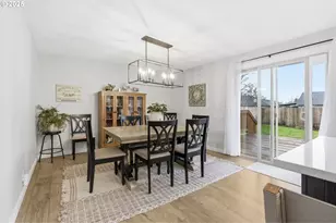 353 72nd St, Springfield, OR 97478 - Photo 16