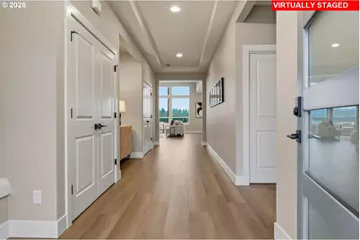 16132 Serres Farms Way, Oregon City, OR 97045 - Photo 2