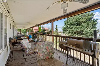 28473 Southshore Dr, Umatilla, OR 97882 - Photo 6