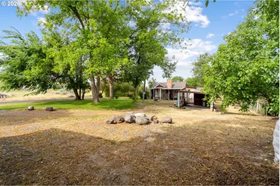 28473 Southshore Dr, Umatilla, OR 97882 - Photo 10