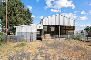 28473 Southshore Dr, Umatilla, OR 97882 - Photo 12