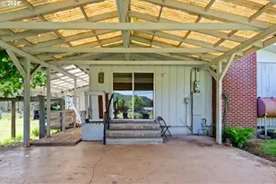12804 Tiller Trail Hwy, Days Creek, OR 97429 - Photo 20