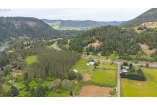 12804 Tiller Trail Hwy, Days Creek, OR 97429 - Photo 30