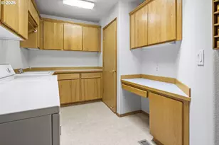 12595 SW Colt Ct, Beaverton, OR 97008 - Photo 16