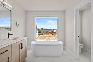 844 NE 17th Ave, Canby, OR 97013 - Photo 22