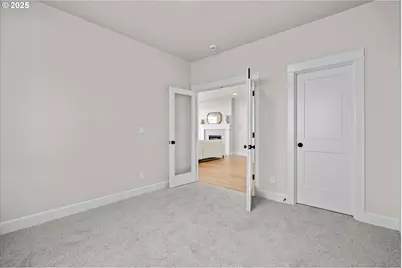 844 NE 17th Ave, Canby, OR 97013 - Photo 18