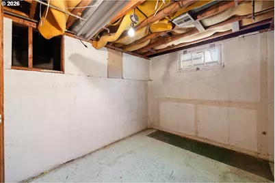11209 SE Pine Ct, Portland, OR 97216 - Photo 32