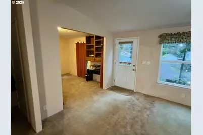 21191 E Country Club Rd, Mount Hood Village, OR 97011 - Photo 26