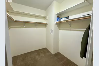 21191 E Country Club Rd, Mount Hood Village, OR 97011 - Photo 32