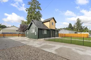 1180 SE Maple St, Hillsboro, OR 97123 - Photo 4