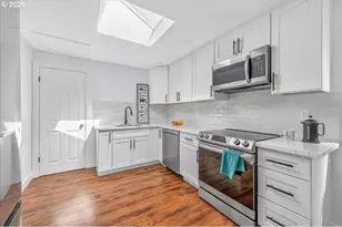 2704 SE 84th Ave, Portland, OR 97266 - Photo 14