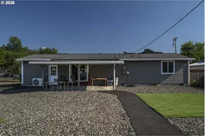 471 Glen Ave, Sutherlin, OR 97479 - Photo 28