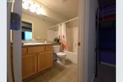 2543 NW 2nd Ter, Gresham, OR 97030 - Photo 12