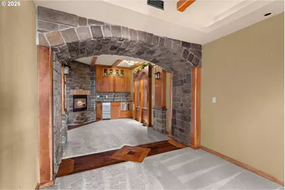 9734 NW Skyline Heights Dr, Portland, OR 97229 - Photo 40