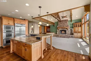 9734 NW Skyline Heights Dr, Portland, OR 97229 - Photo 18