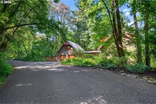 5128 SW Northwood Ave, Portland, OR 97239 - Photo 2