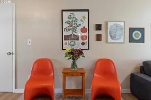 12523 NE Hassalo St, Portland, OR 97230 - Photo 8