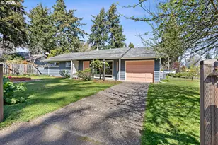 12523 NE Hassalo St, Portland, OR 97230 - Photo 2