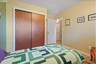 12523 NE Hassalo St, Portland, OR 97230 - Photo 16