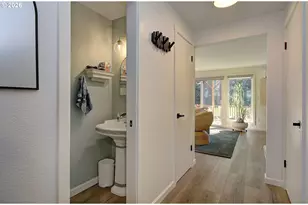 13600 NE 18th St, Vancouver, WA 98684 - Photo 6