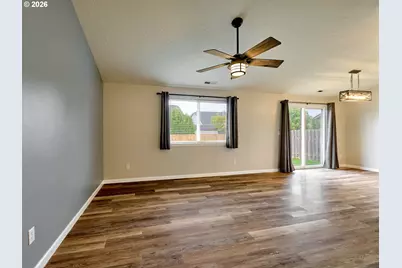 869 Meadowlark Pl, Molalla, OR 97038 - Photo 6