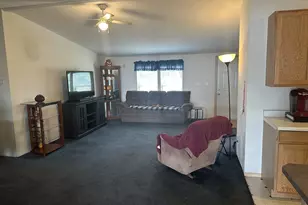 425 Benard Ln, Chemult, OR 97731 - Photo 8