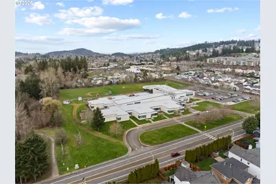 15642 SE Bollam Dr, Clackamas, OR 97015 - Photo 38