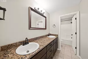 15642 SE Bollam Dr, Clackamas, OR 97015 - Photo 30