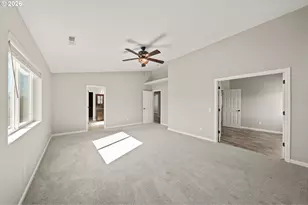 15642 SE Bollam Dr, Clackamas, OR 97015 - Photo 22