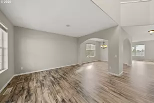 15642 SE Bollam Dr, Clackamas, OR 97015 - Photo 4