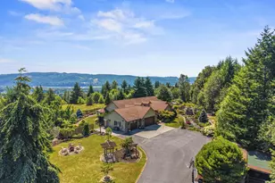 499 Beasley Rd, Kelso, WA 98626 - Photo 2