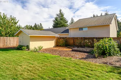 1036 SW 2nd St, McMinnville, OR 97128 - Photo 18