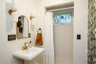 703 N Blandena St, Portland, OR 97217 - Photo 24