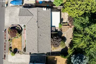 4021 NW 3rd St, Gresham, OR 97030 - Photo 6