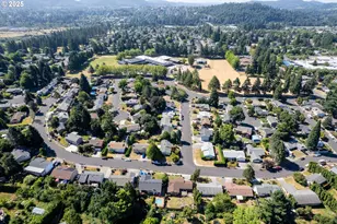 4021 NW 3rd St, Gresham, OR 97030 - Photo 36