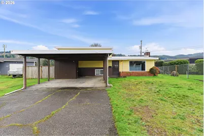 2350 High St, Reedsport, OR 97467 - Photo 2