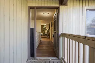 1960 SW 13th Ct, Gresham, OR 97080 - Photo 16