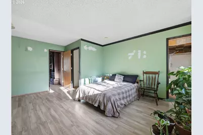 1960 SW 13th Ct, Gresham, OR 97080 - Photo 18